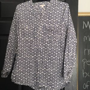 Gap size med. Euc...sleeves will roll up or down